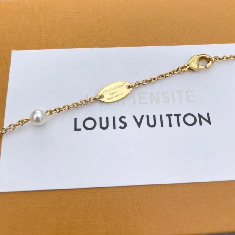 Louis Vuitton Necklaces EasyMatch 248517