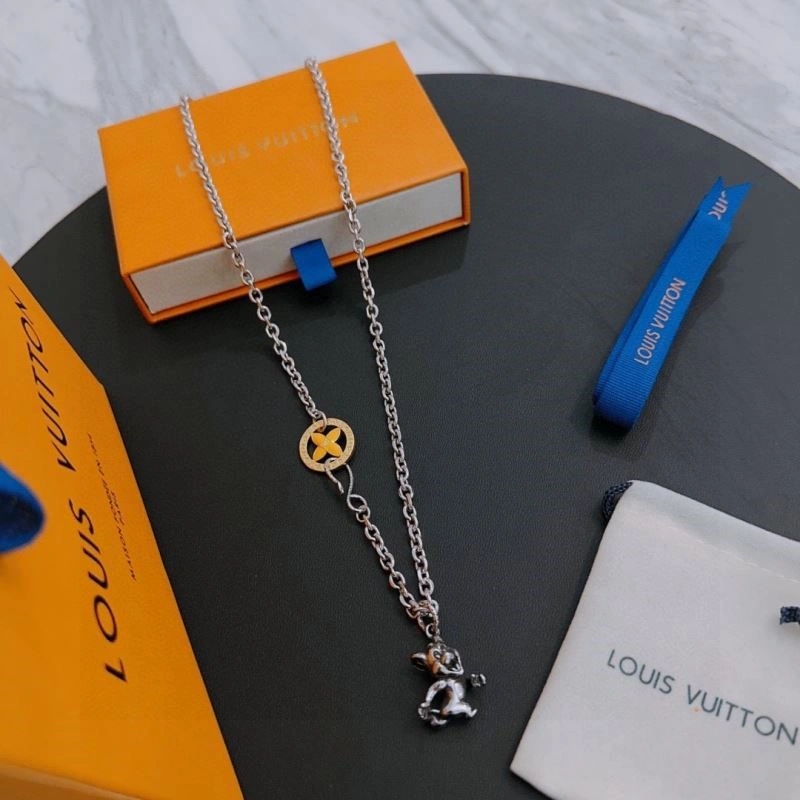 Louis Vuitton Necklaces FreshLook 248515