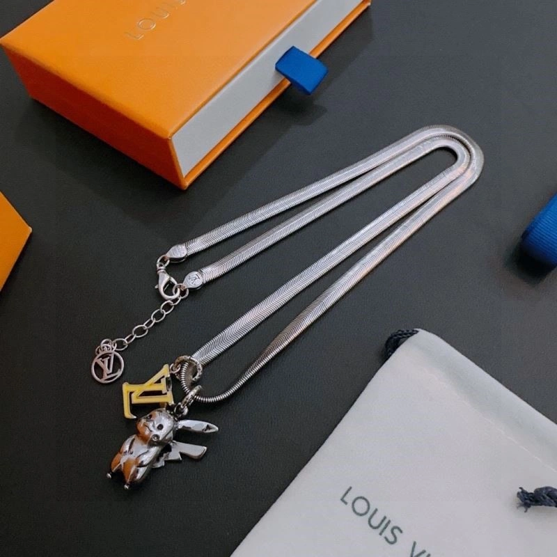 Louis Vuitton Necklaces Practical 248510