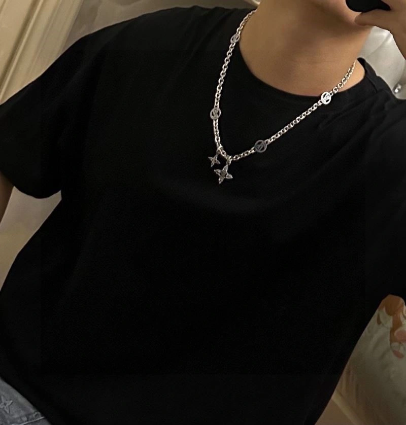 Louis Vuitton Necklaces AllSeason 248508