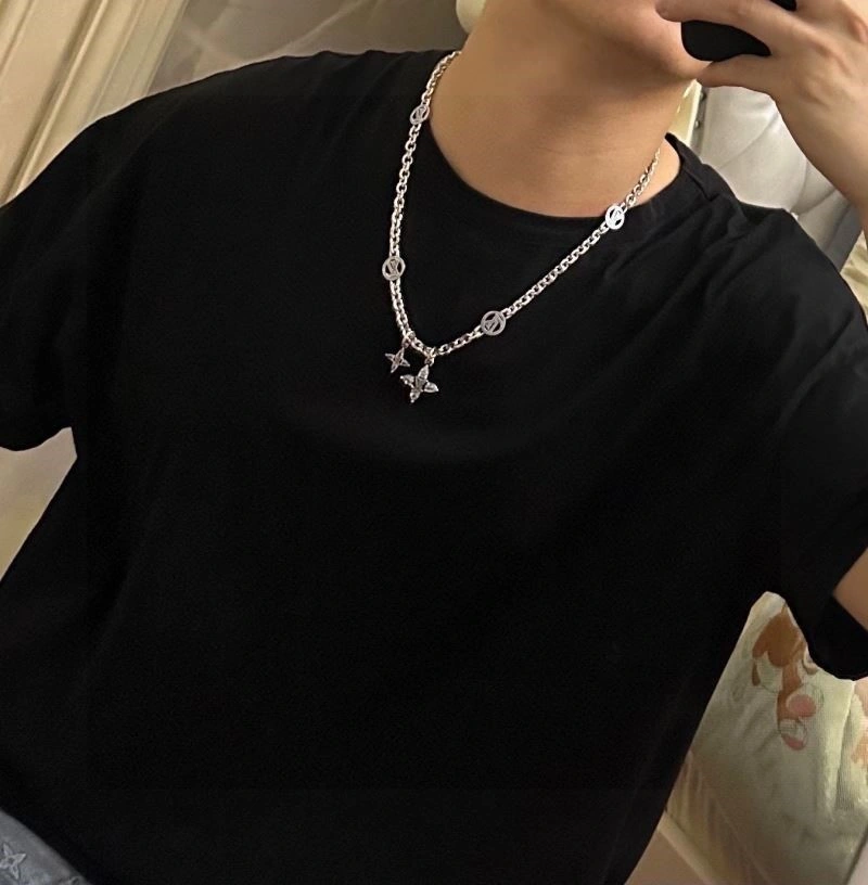 Louis Vuitton Necklaces AllSeason 248508