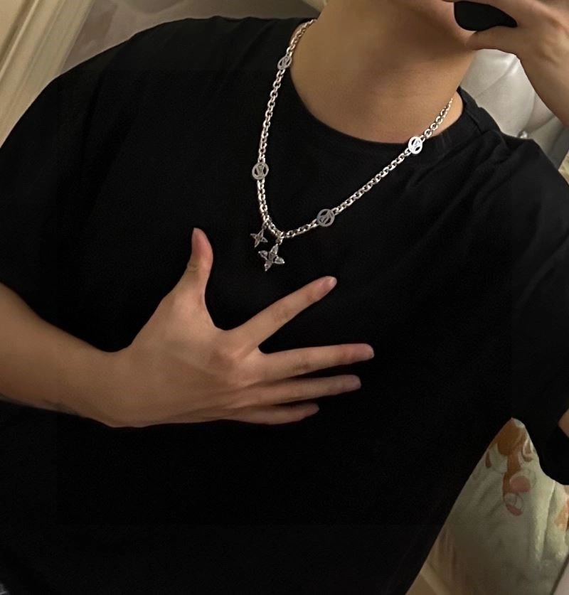 Louis Vuitton Necklaces AllSeason 248508