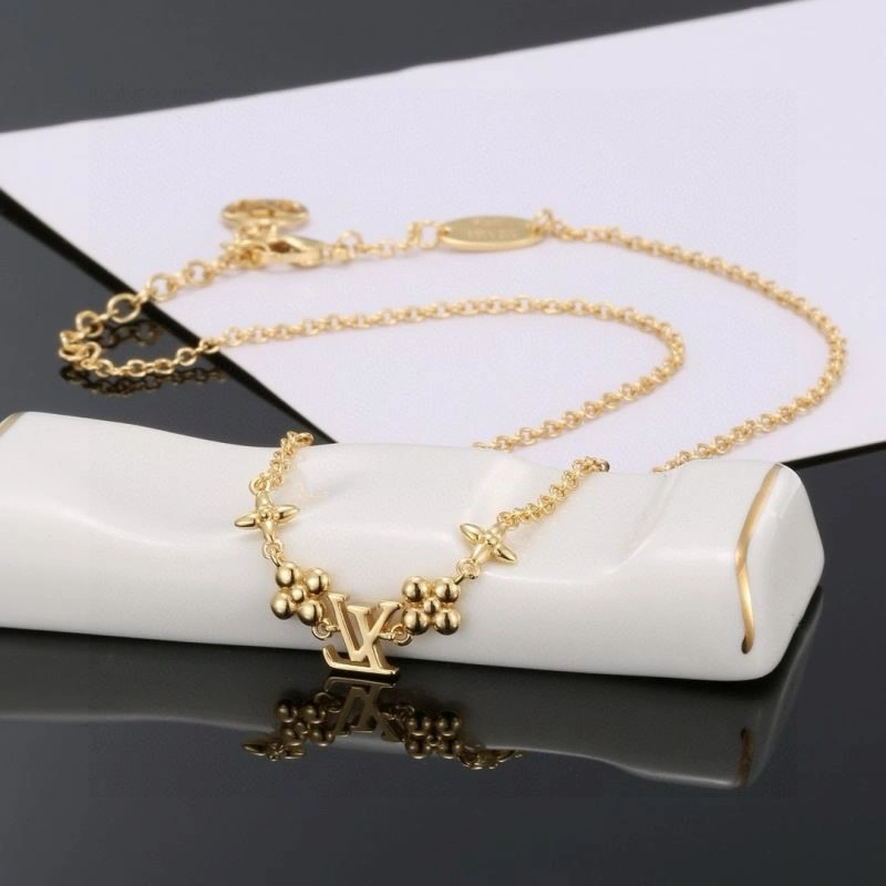 Louis Vuitton Necklaces EasyMatch 248478