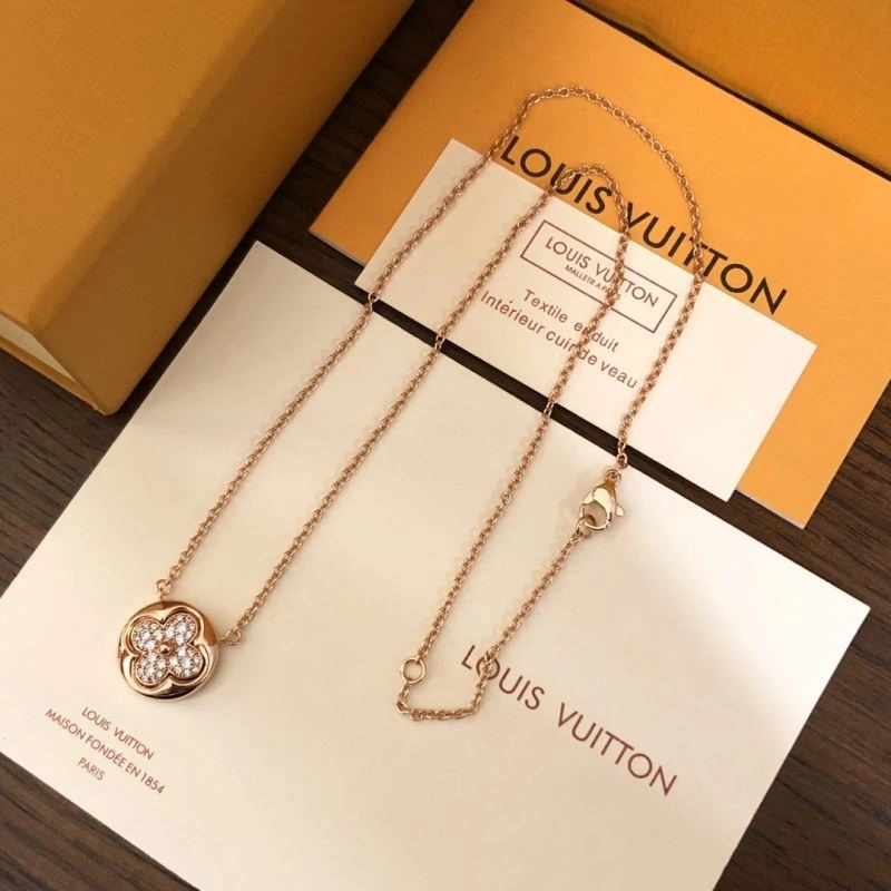 Louis Vuitton Necklaces Chic 248489