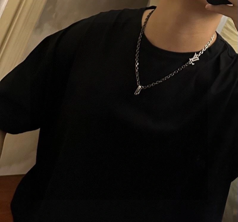 Louis Vuitton Necklaces EasyCare 248501