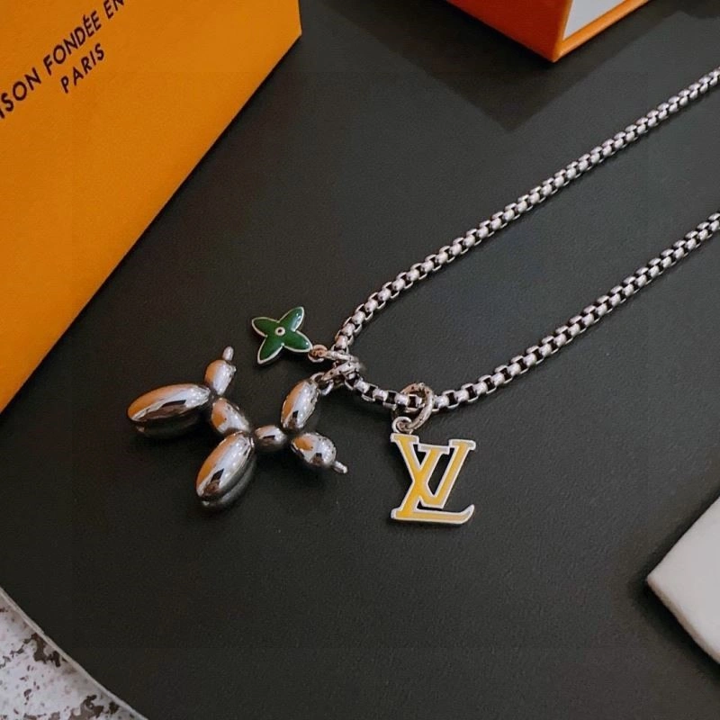 Louis Vuitton Necklaces StreetReady 248483