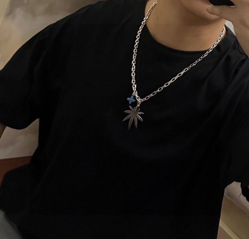 Louis Vuitton Necklaces TravelReady 248504