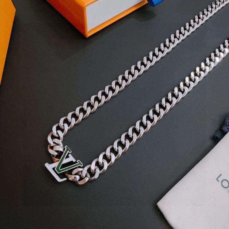 Unisex Louis Vuitton Necklaces 248494
