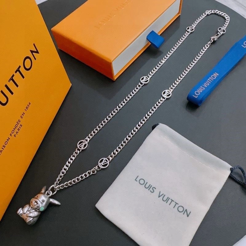 Comfortable Louis Vuitton Necklaces 248500