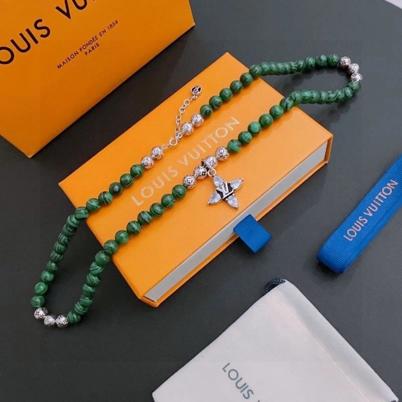 Louis Vuitton Necklaces Popular 248490