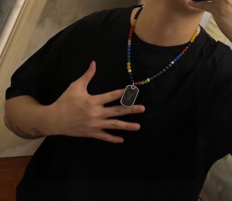 UrbanStyle Louis Vuitton Necklaces 248488