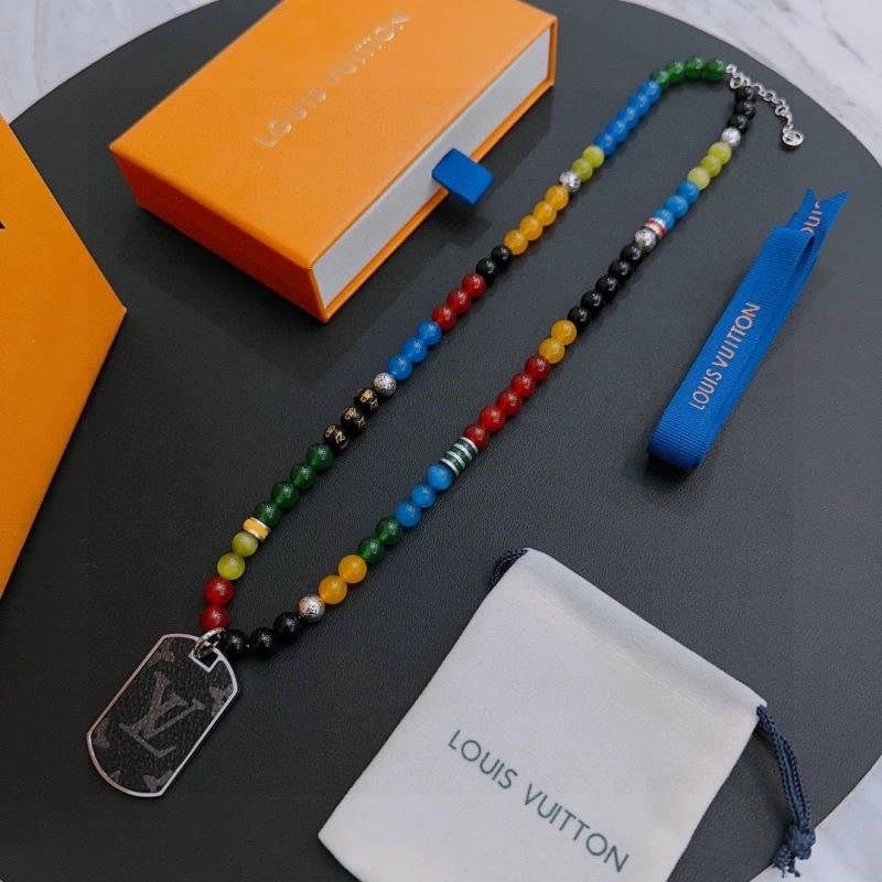 UrbanStyle Louis Vuitton Necklaces 248488