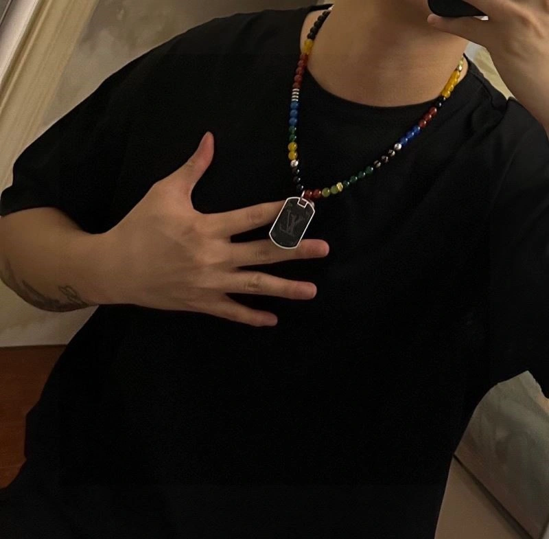UrbanStyle Louis Vuitton Necklaces 248488