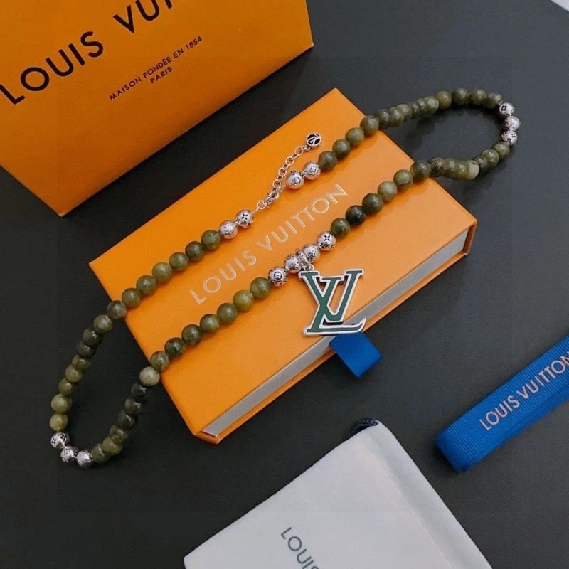 Louis Vuitton Necklaces Versatile 248499