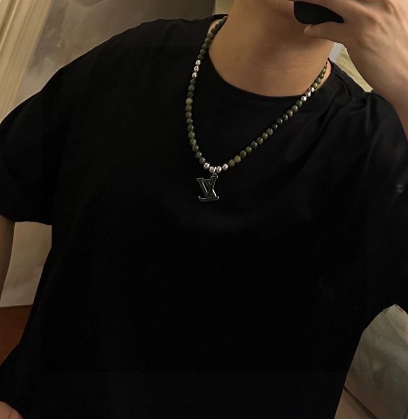 Louis Vuitton Necklaces Versatile 248499