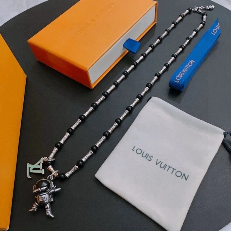 Louis Vuitton Necklaces Popular 248498