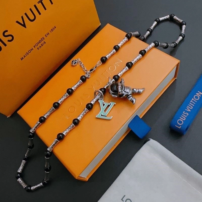 Louis Vuitton Necklaces Popular 248498