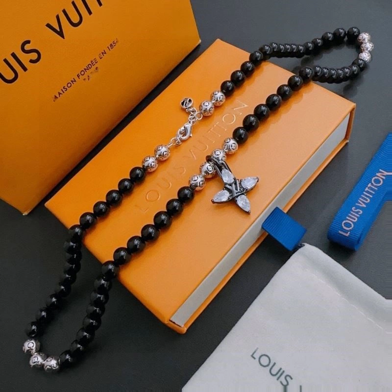 Louis Vuitton Necklaces Durable 248486