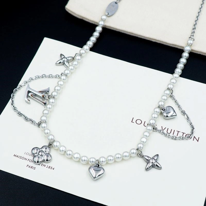 Louis Vuitton Necklaces SunProtective 248506