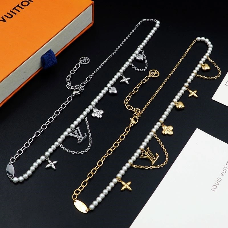 Louis Vuitton Necklaces SunProtective 248506