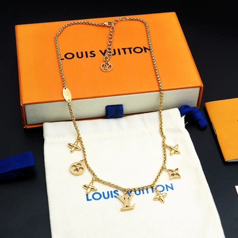 Louis Vuitton Necklaces ModernLook 248479
