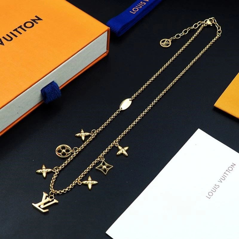 Louis Vuitton Necklaces ModernLook 248479