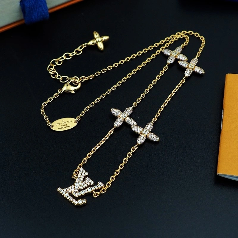 Louis Vuitton Necklaces ModernLook 248492