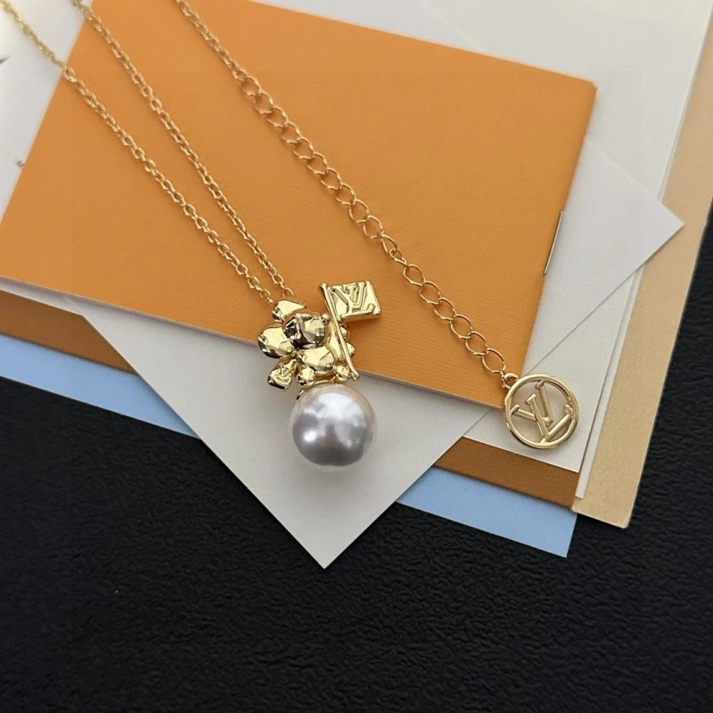 AllSeason Louis Vuitton Necklaces 248465