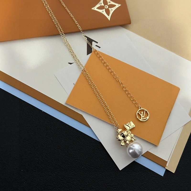 AllSeason Louis Vuitton Necklaces 248465