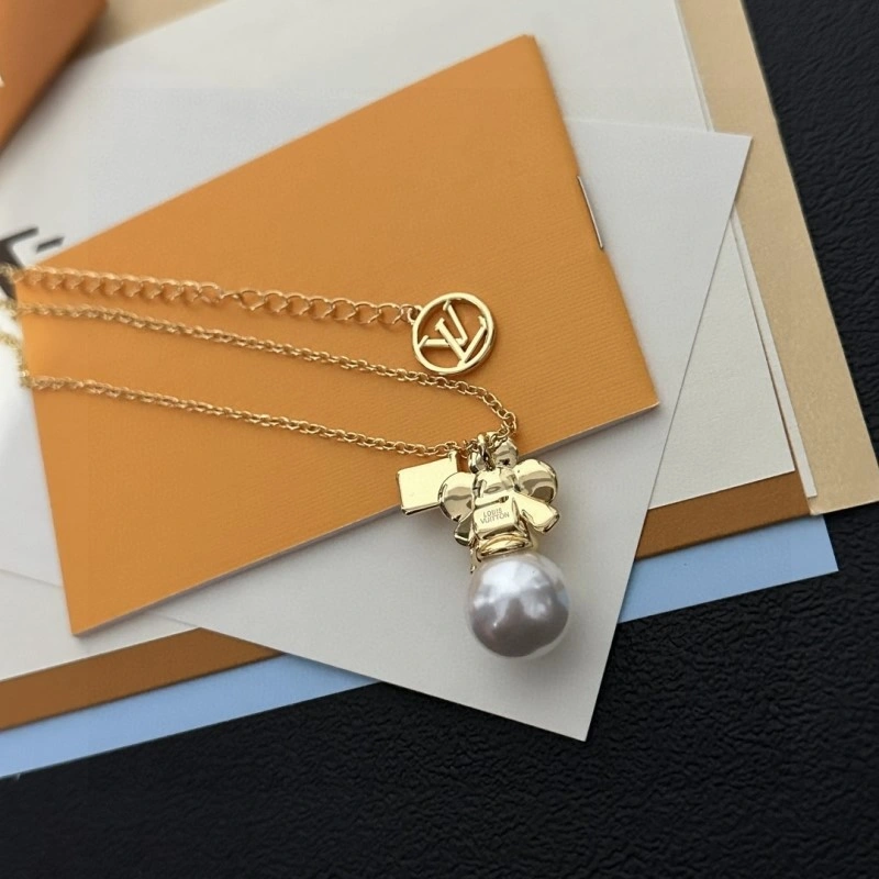 AllSeason Louis Vuitton Necklaces 248465