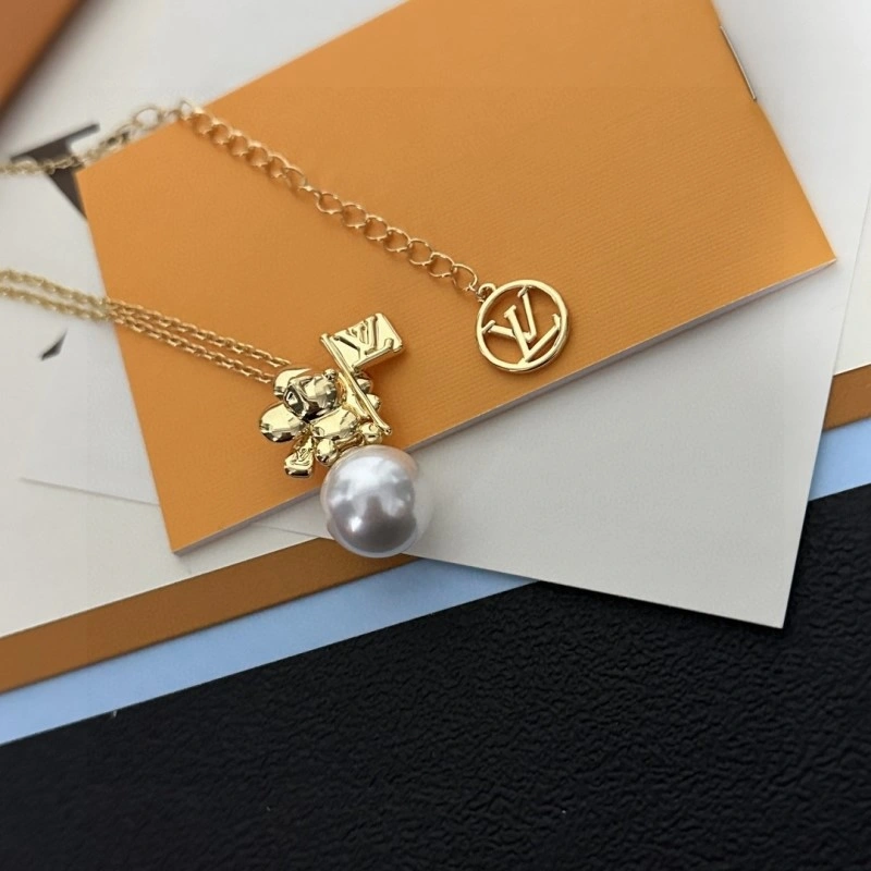 AllSeason Louis Vuitton Necklaces 248465