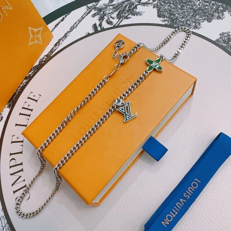 Efficient Louis Vuitton Necklaces 248462