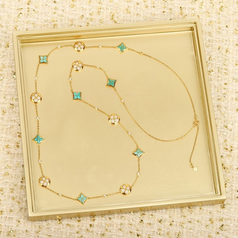 FashionForward Louis Vuitton Necklaces 248433