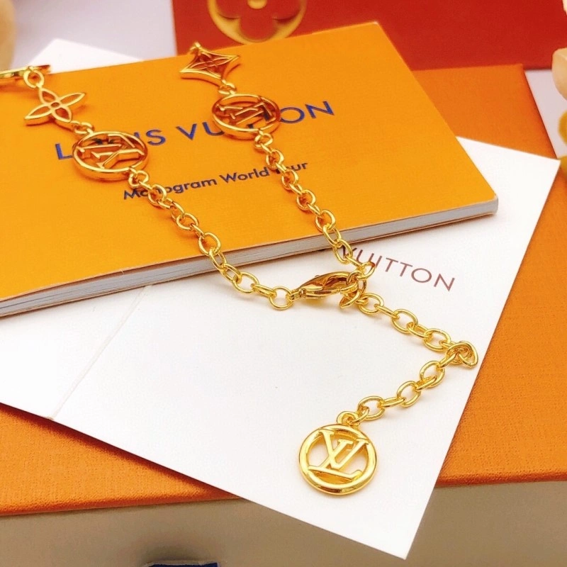 Louis Vuitton Necklaces Modern 248434