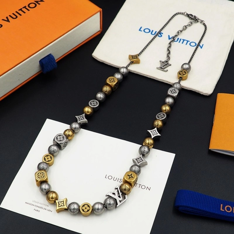 Louis Vuitton Necklaces Snug 248452