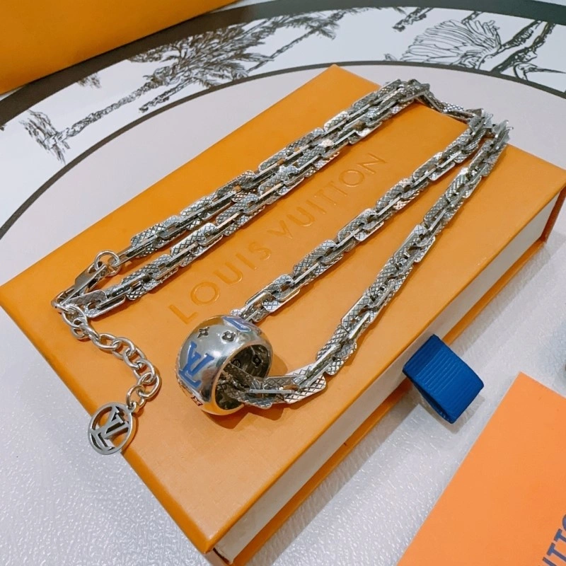 Louis Vuitton Necklaces EasyMatch 248454