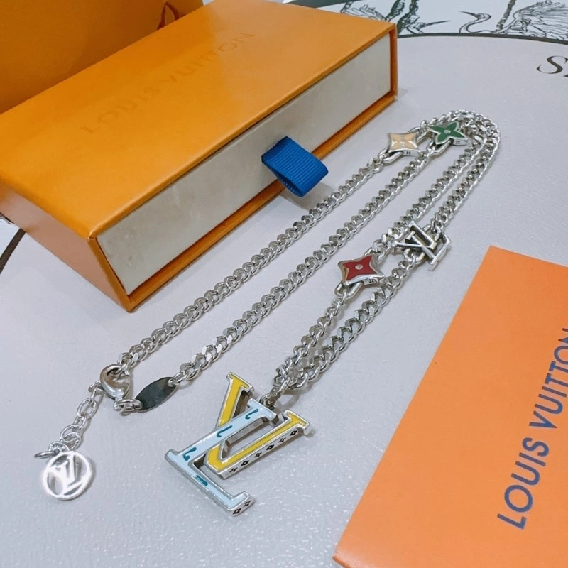Refined Louis Vuitton Necklaces 248455