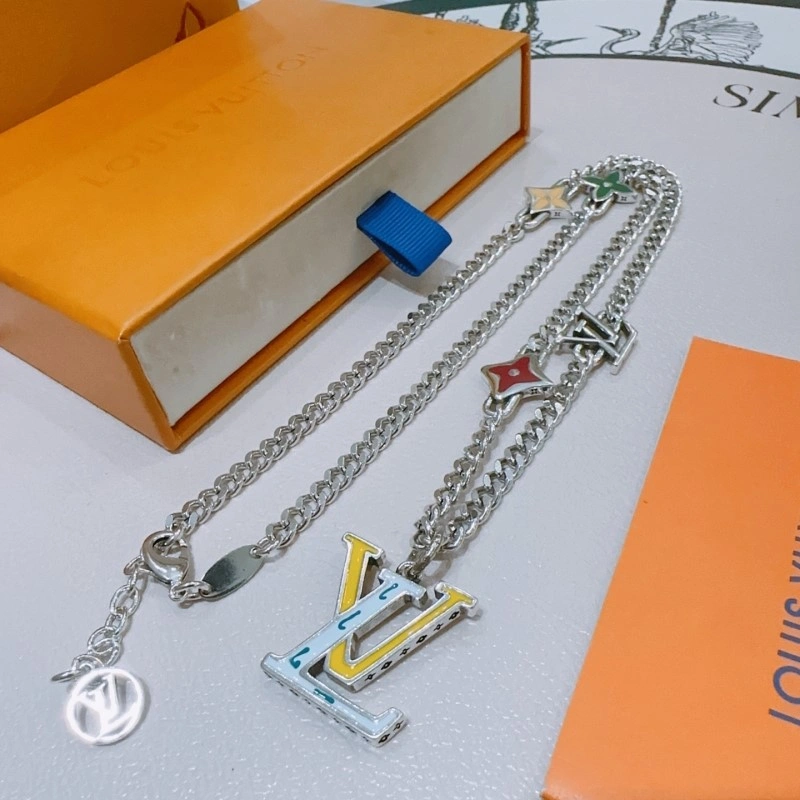 Refined Louis Vuitton Necklaces 248455