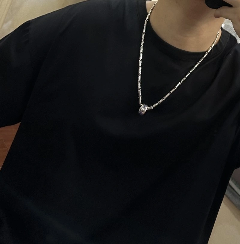 Louis Vuitton Necklaces Snug 248457