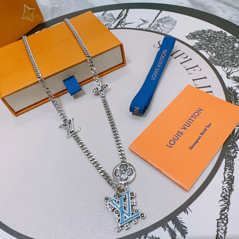 Vibrant Louis Vuitton Necklaces 248446