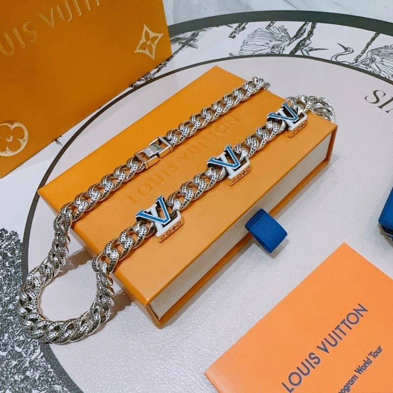 Durable Louis Vuitton Necklaces 248448