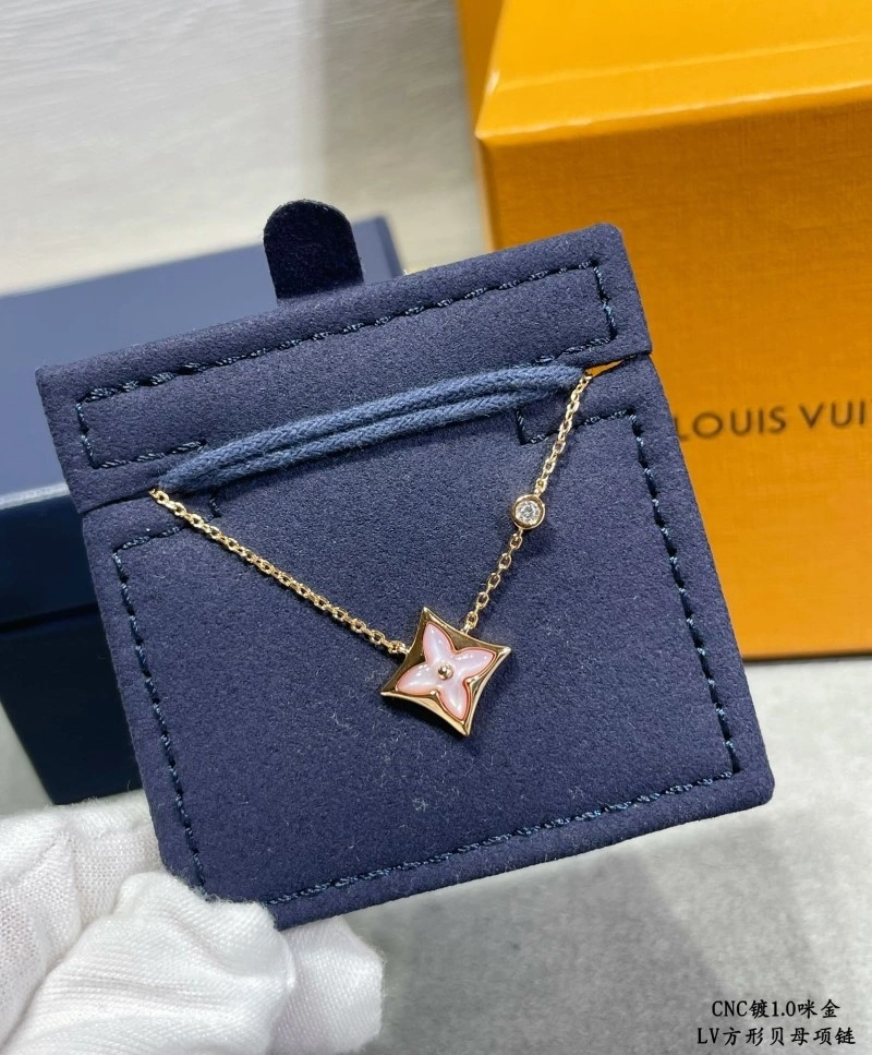 NewStyle Louis Vuitton Necklaces 248460
