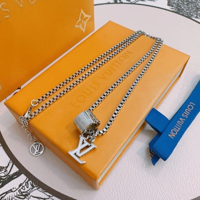 Louis Vuitton Necklaces WellDesigned 248447