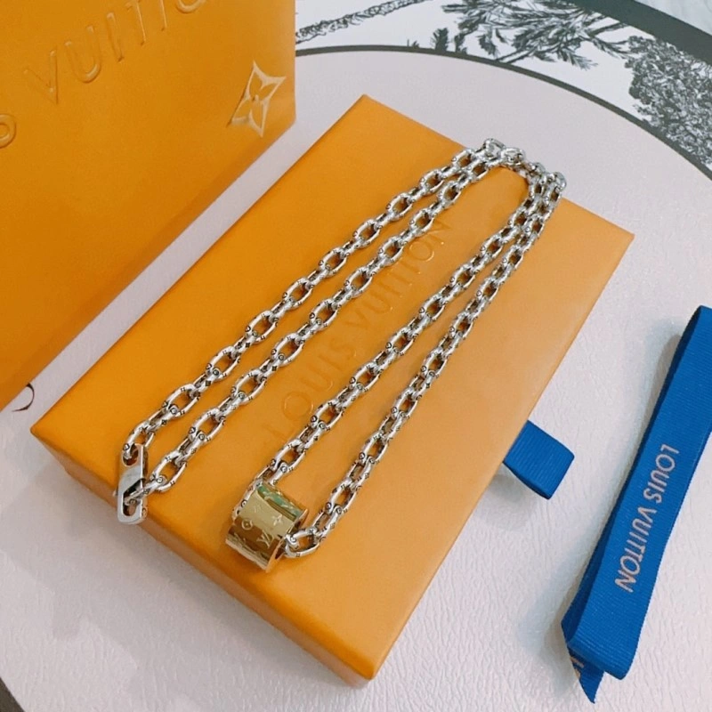 Durable Louis Vuitton Necklaces 248440