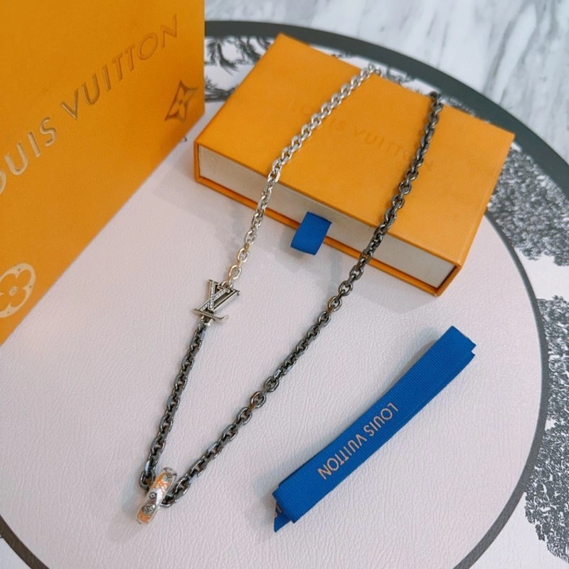 Louis Vuitton Necklaces GoodFit 248445