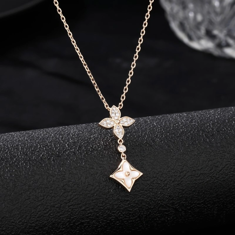 Comfortable Louis Vuitton Necklaces 248429