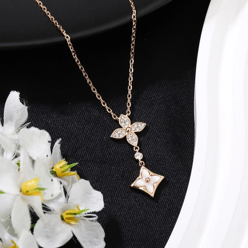 Comfortable Louis Vuitton Necklaces 248429