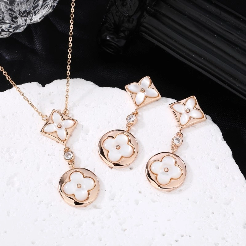 Louis Vuitton Necklaces TravelReady 248430
