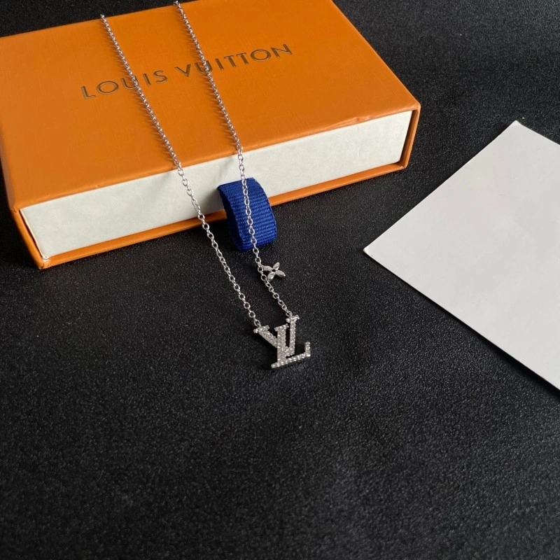 Louis Vuitton Necklaces OdorResistant 248425