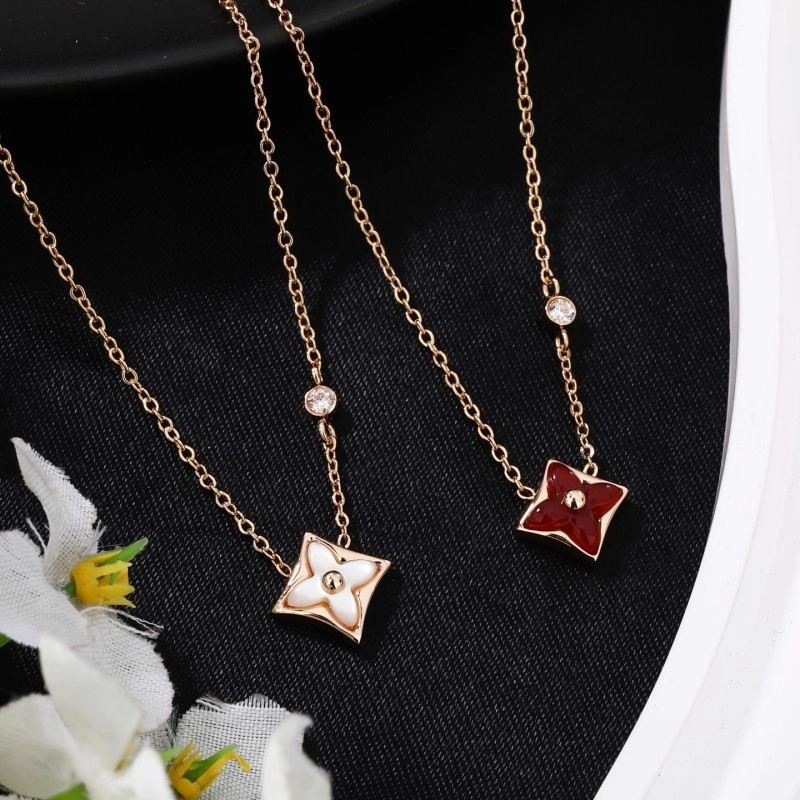 ZipUp Louis Vuitton Necklaces 248427